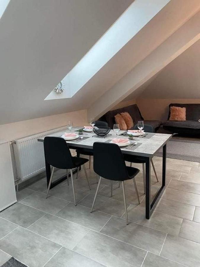 شقة Hajdúszoboszló  في Greta Lux Apartman المظهر الخارجي الصورة